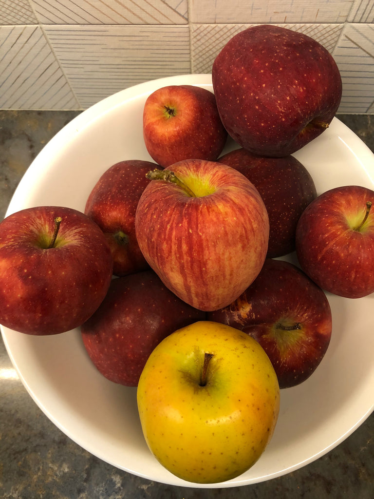 Cooking in My Kitchen: Easy Apple Cobbler